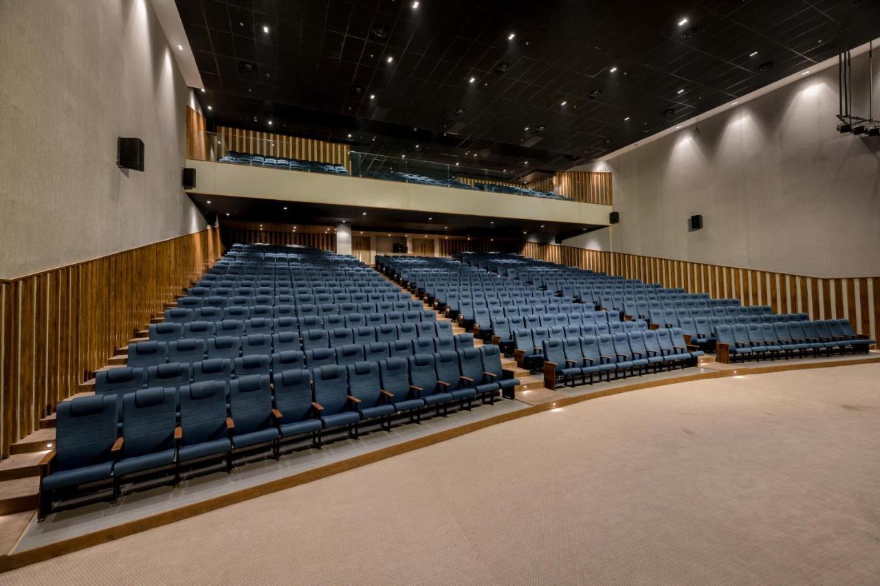 מלון Wyndham Ahmedabad Shela מראה חיצוני תמונה