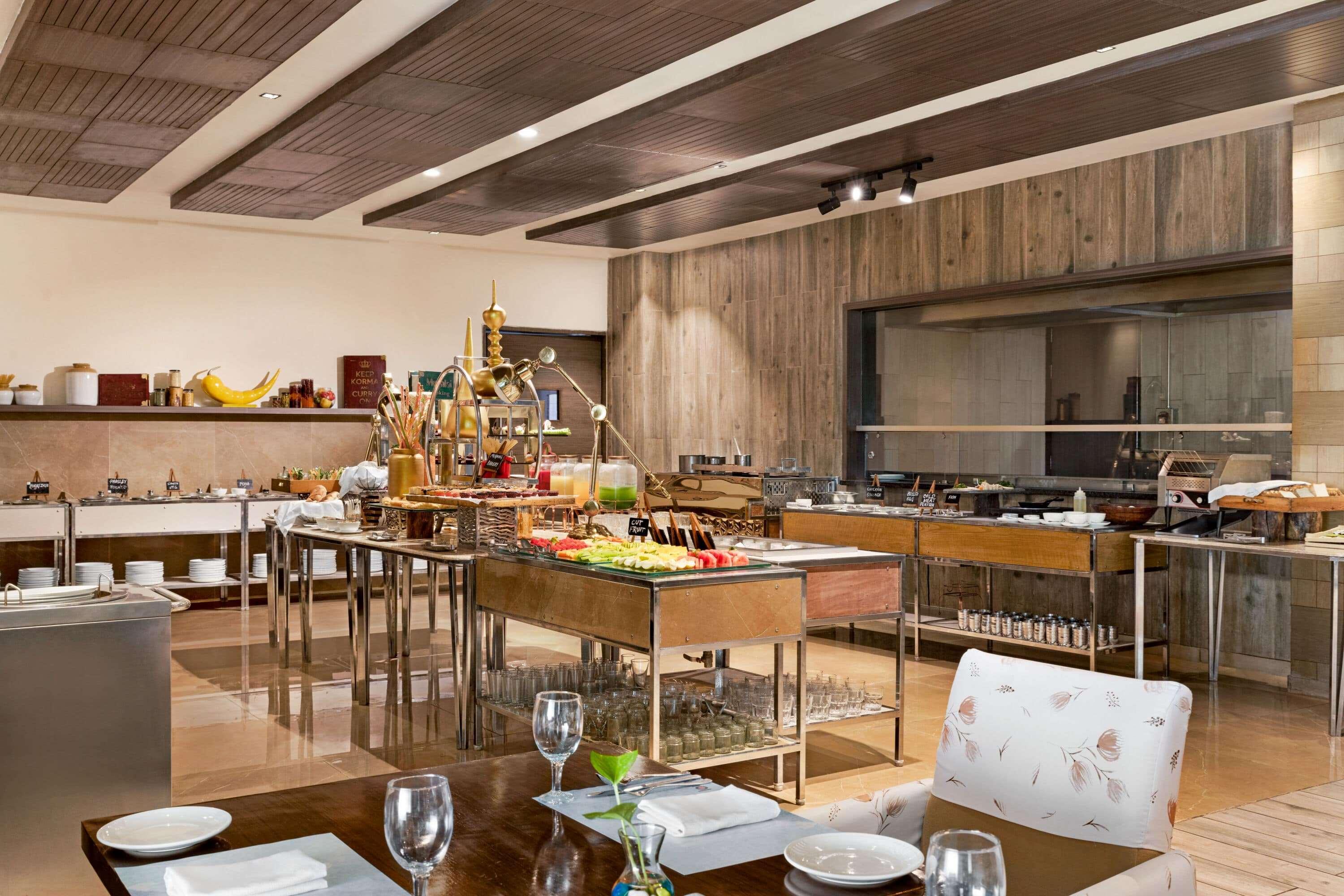 מלון Wyndham Ahmedabad Shela מראה חיצוני תמונה