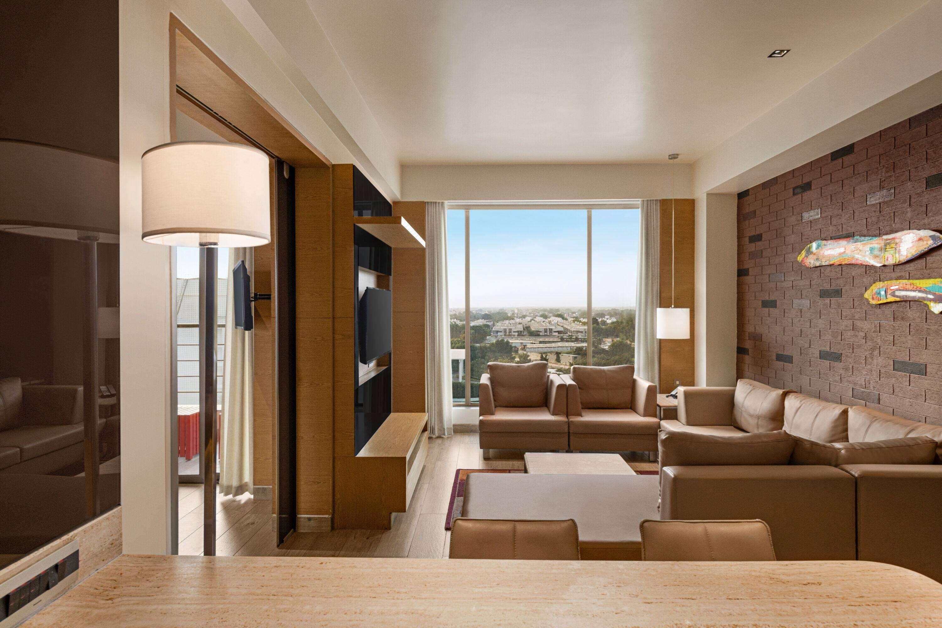 מלון Wyndham Ahmedabad Shela מראה חיצוני תמונה